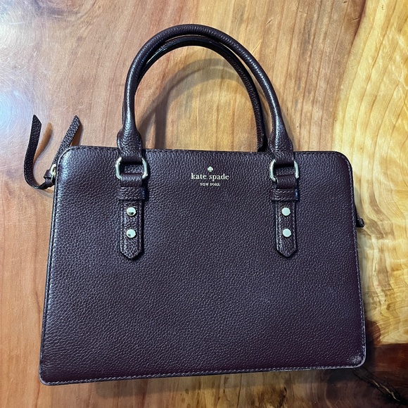 kate spade Handbags - Kate Spade Pebbled Leather Crossbody Bag Purse Burgundy Maroon Removable strap